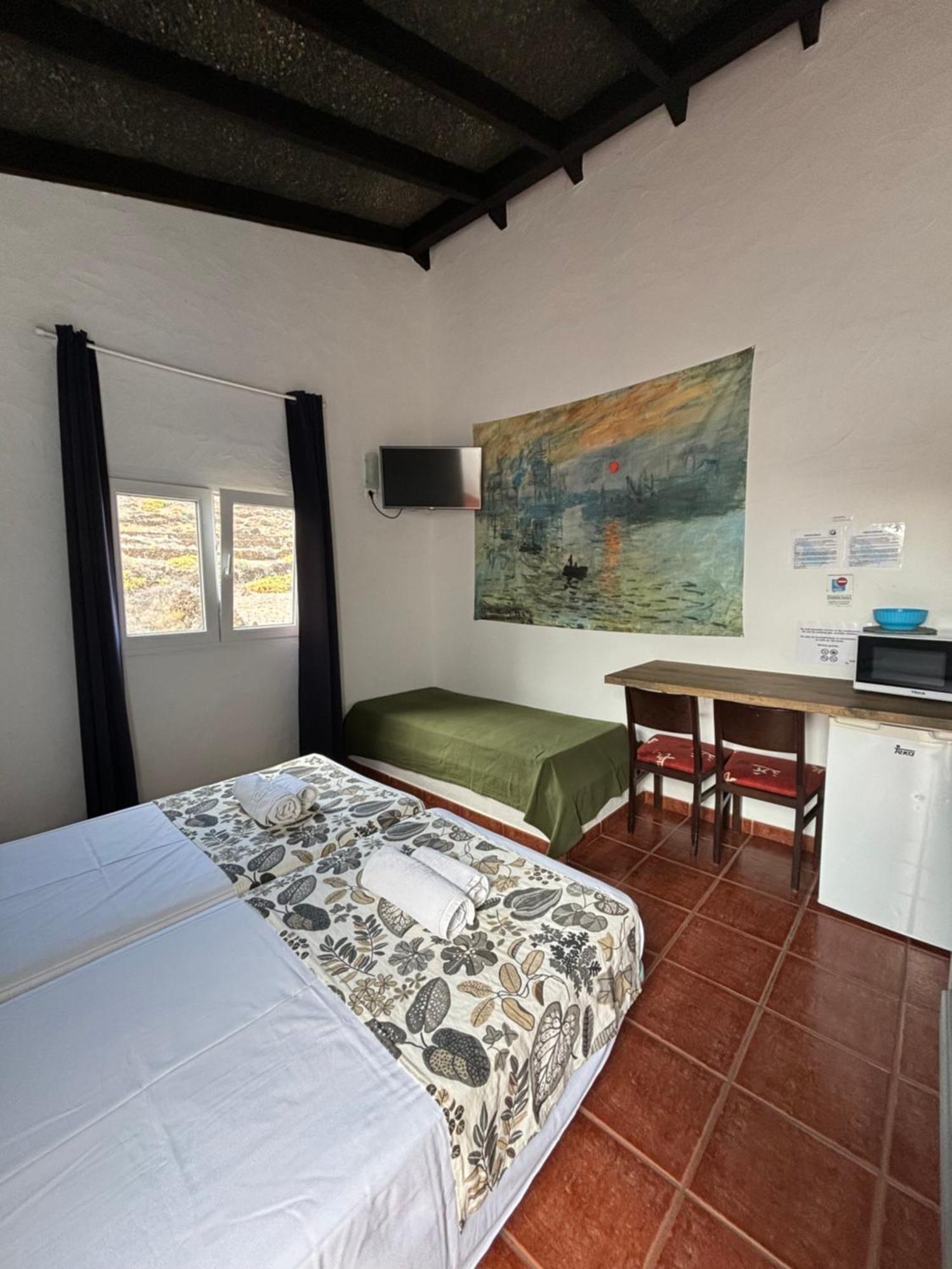 Apartamentos Y Habitaciones Villa Marina 라 칼레타 외부 사진