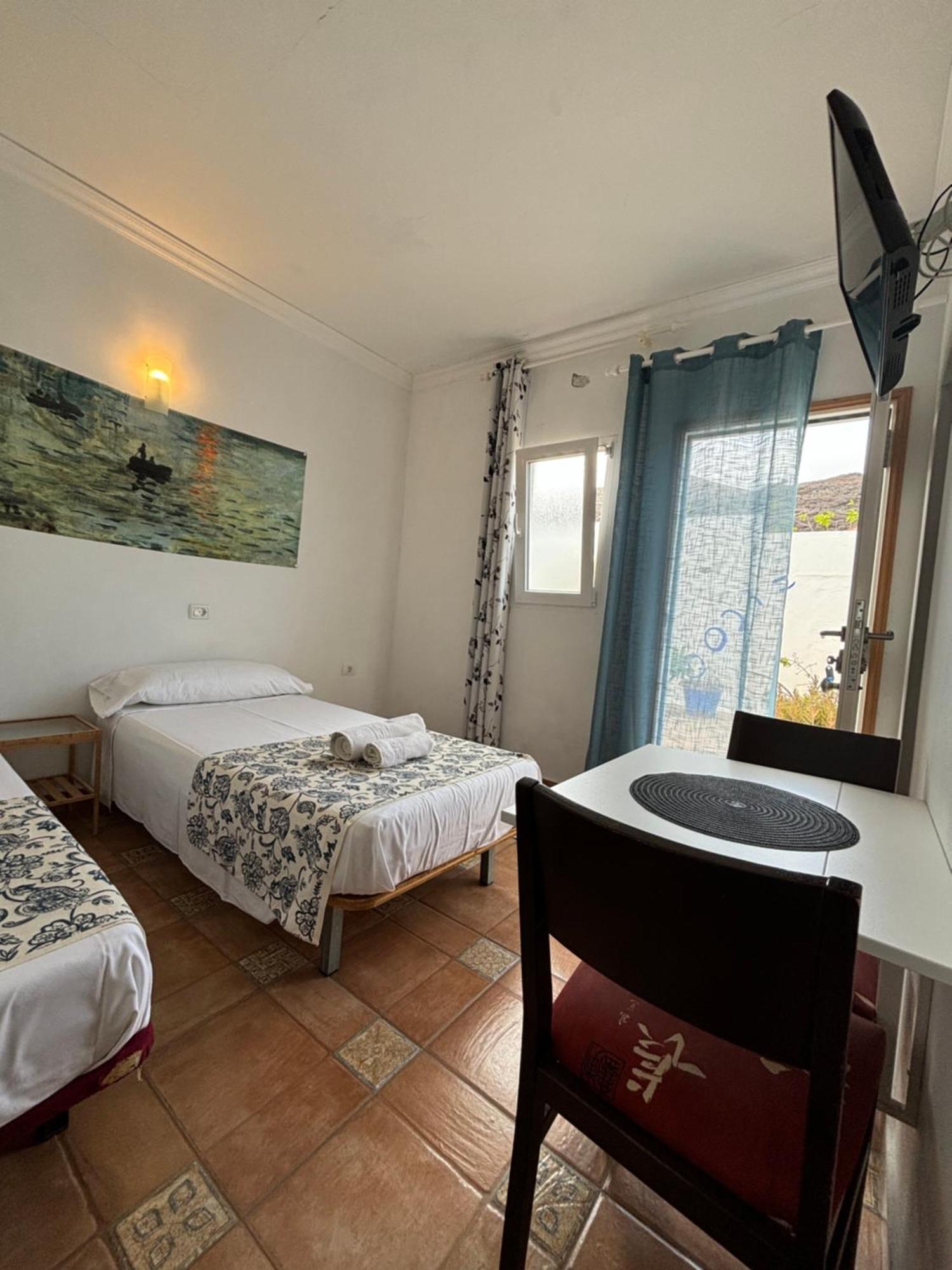 Apartamentos Y Habitaciones Villa Marina 라 칼레타 외부 사진